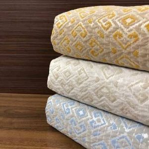 پارچه ژاکارد ایرانی؛ راهنمای جامع ویژگیها و مزایای خرید برای تولیدکنندگان پوشاک 2 images 4